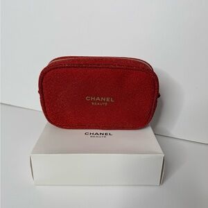 CHANEL Red beauty purse